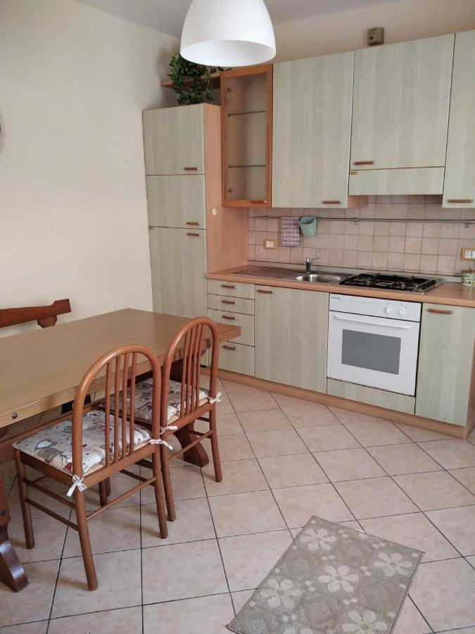 Appartement Il Giardino Di Laura à Toscolano Maderno Extérieur photo